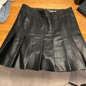 NWOT Abercrombie Pleated Skirt